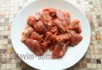 وصفة سوبا مع لحم الخنزير والخضروات